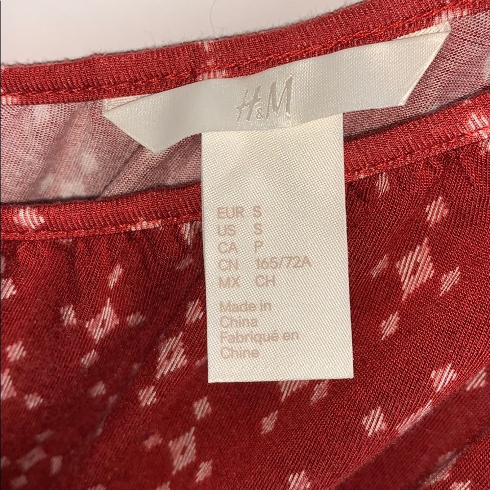 H&M Red Roper - Picture 3 of 3